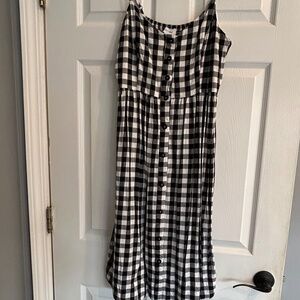 41 Hawthorn - Black Checkered Dress